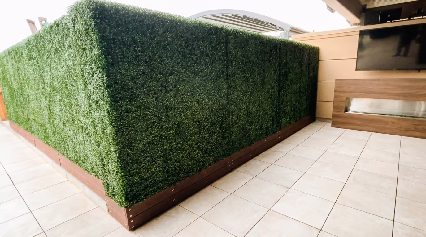 Jamul casino outdoor hedge panel application