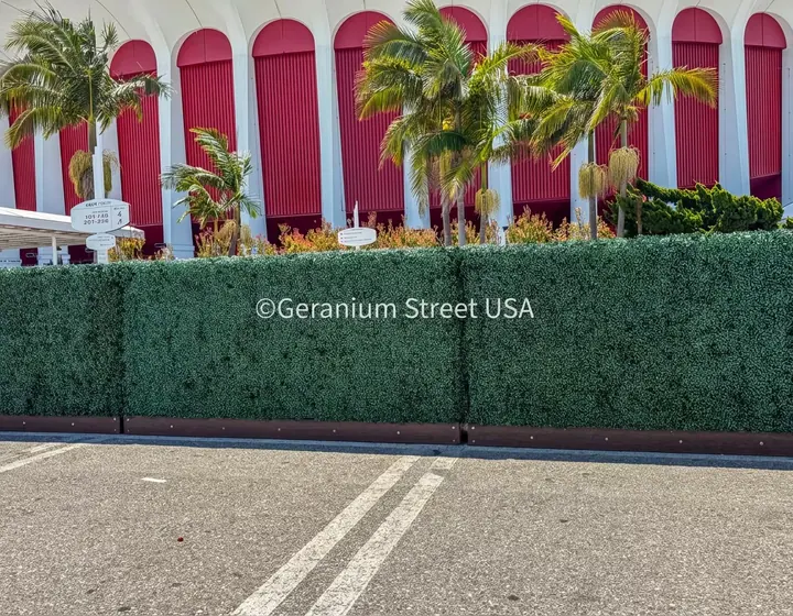 Artificial hedge panels at the Kia Forum