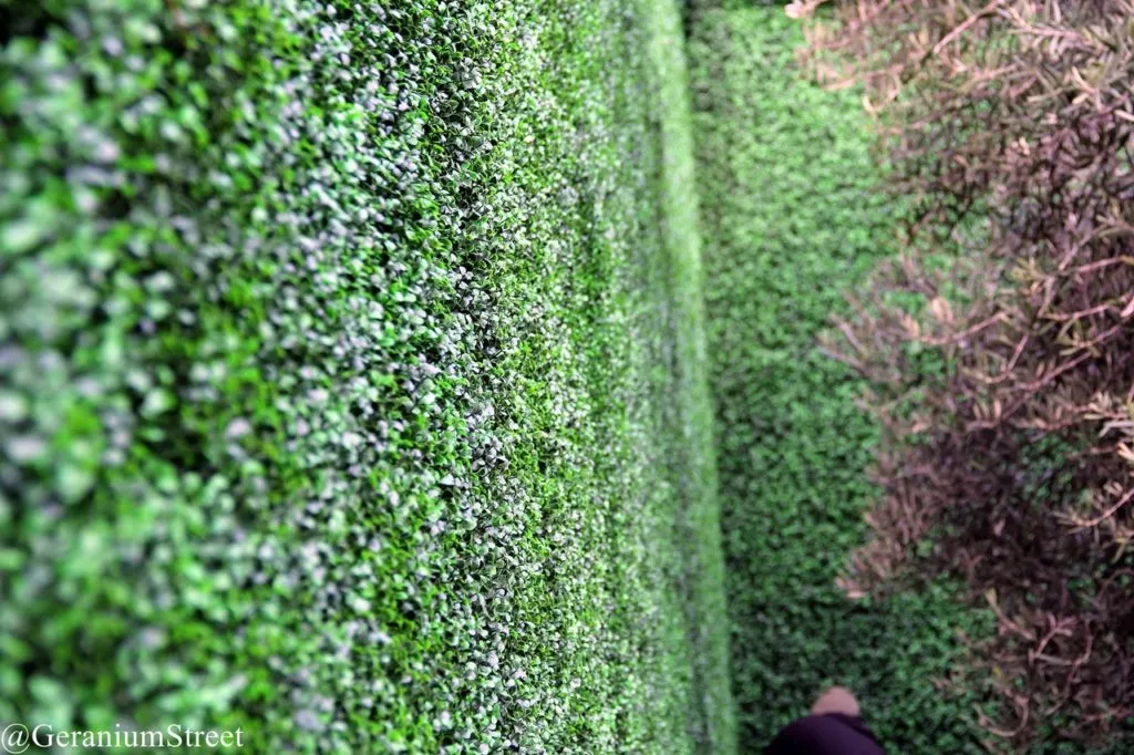 artificial green wall